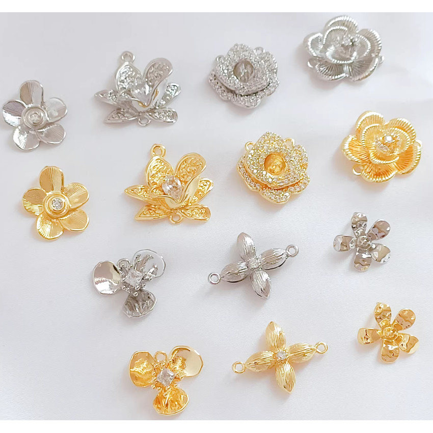 Strong สี Retention 18K สี Retention ฝังเพทาย Magnolia ห้ากลีบดอกไม้ Camellia การเชื่อมต่อแขวนคู่ DIY Handmade คริสตัลอุปกรณ์เสริม
