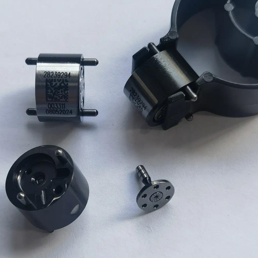 คุณภาพเดิม Euro3 หัวฉีดน้ํามันเชื้อเพลิงคอมมอนเรลควบคุมวาล์วสําหรับ Ford สําหรับ Delphi 9308-621C 93