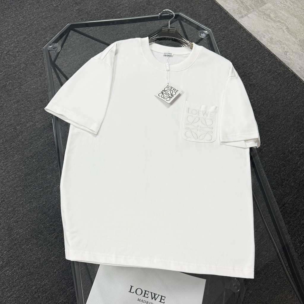 Lo8e * we2026 Early Spring เสื้อยืดแขนสั้นสไตล์ใหม่ผู้ชายผู้หญิงคู่หนา Impervious Breathable ฤดูร้อน