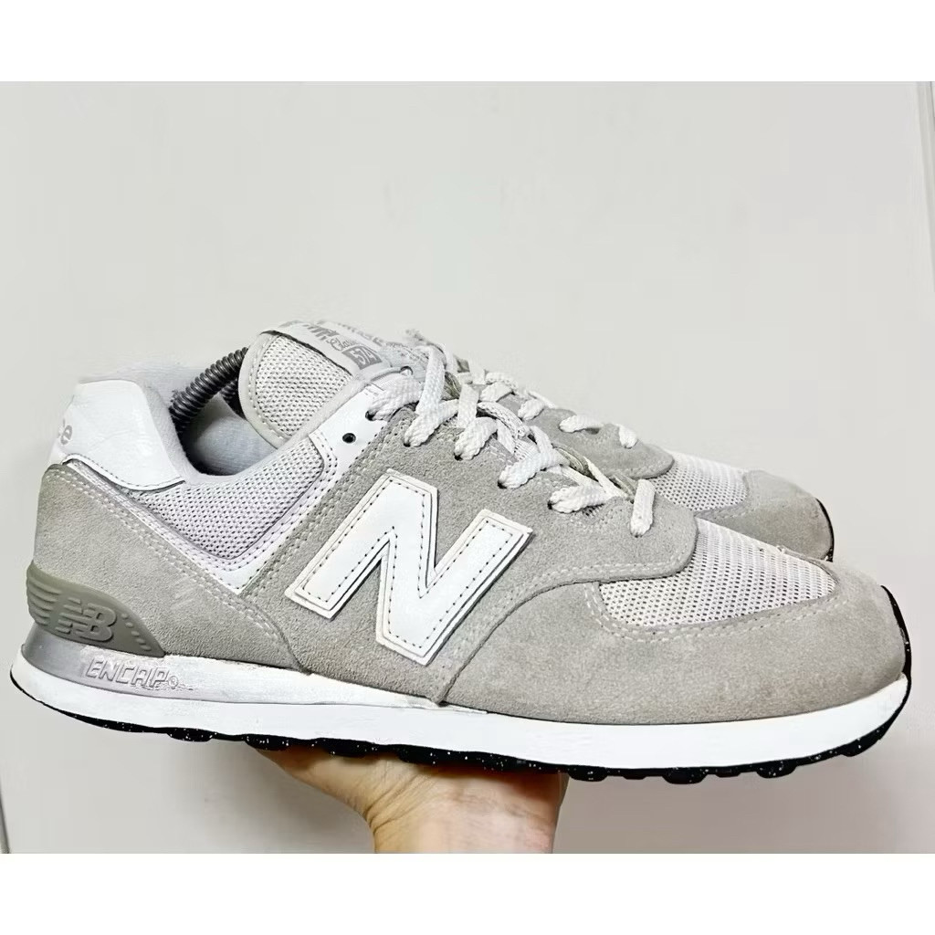 รองเท้ามือสอง New Balance 574 ขนาด 43 (ความกว้าง 27.5 cm) สภาพ 98%