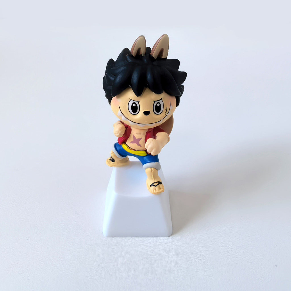 [ แผ่นดินใหญ่ Fast Shipping] เปลี่ยน Keycap Keycap Labubu One Piece Series diy น่ารักอนุภาคทารก One 