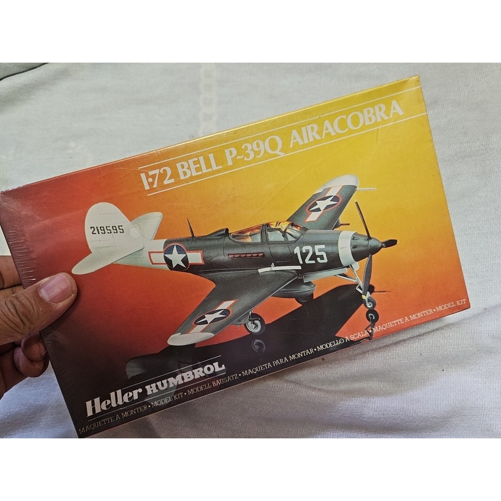 Heller Humbrol 1/72 Bell P-39Q Airacobra War Peas Chicken Model with Original Display Box.Body Grey 
