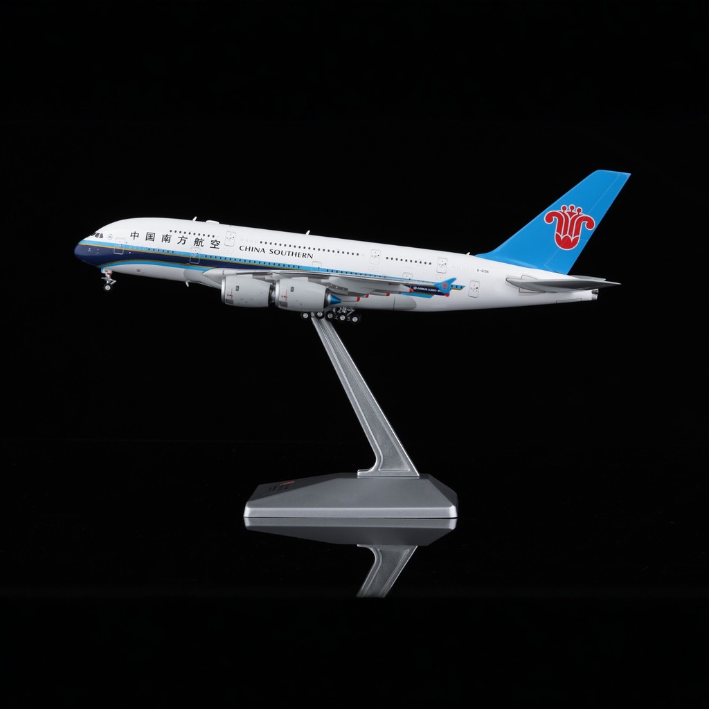 HX Models 1/400 China Southern Airlines A380-800 Alloy Airliner รุ่น B-6136