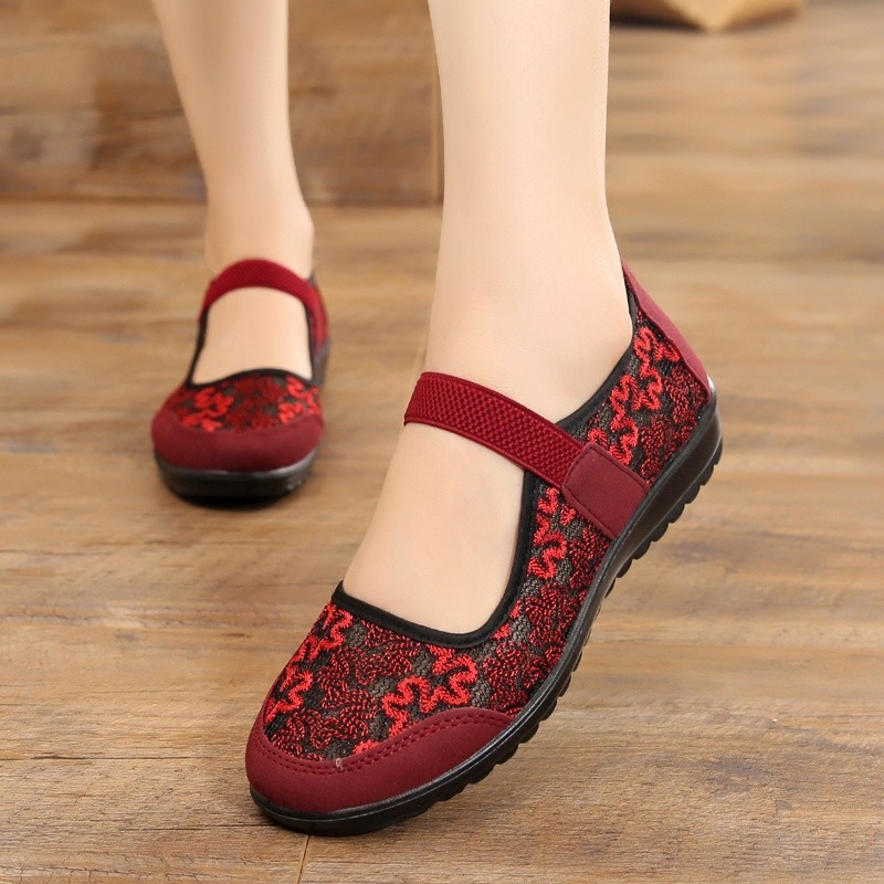 รองเท้าผ้าใบกีฬาสำหรับเดินและวิ่ง ออกแบบสำหรับผู้หญิง Sketchers ของขวัญที่perfect!