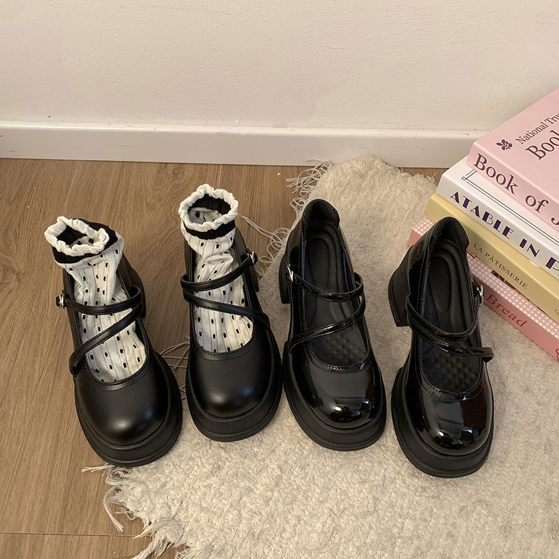 黑色日系甜酷风jk小皮鞋女春秋季粗跟学院风增高玛丽珍鞋Black Japanese Sweet Cool Style JK Small Leather Shoes Women's Spring and