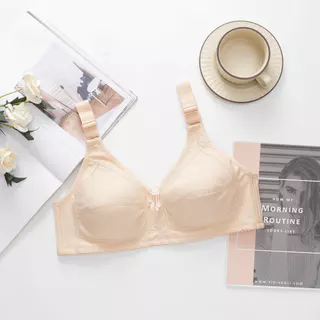 C5050 เสื้อในไร้โครง ผ้าคอตตอน เต้าใหญ่คัพ C มี 3 ตะขอ ผ้านิ่มใส่สบาย ของส่งจากกรุงเทพ Clothing Lady Women ผู้หญิง