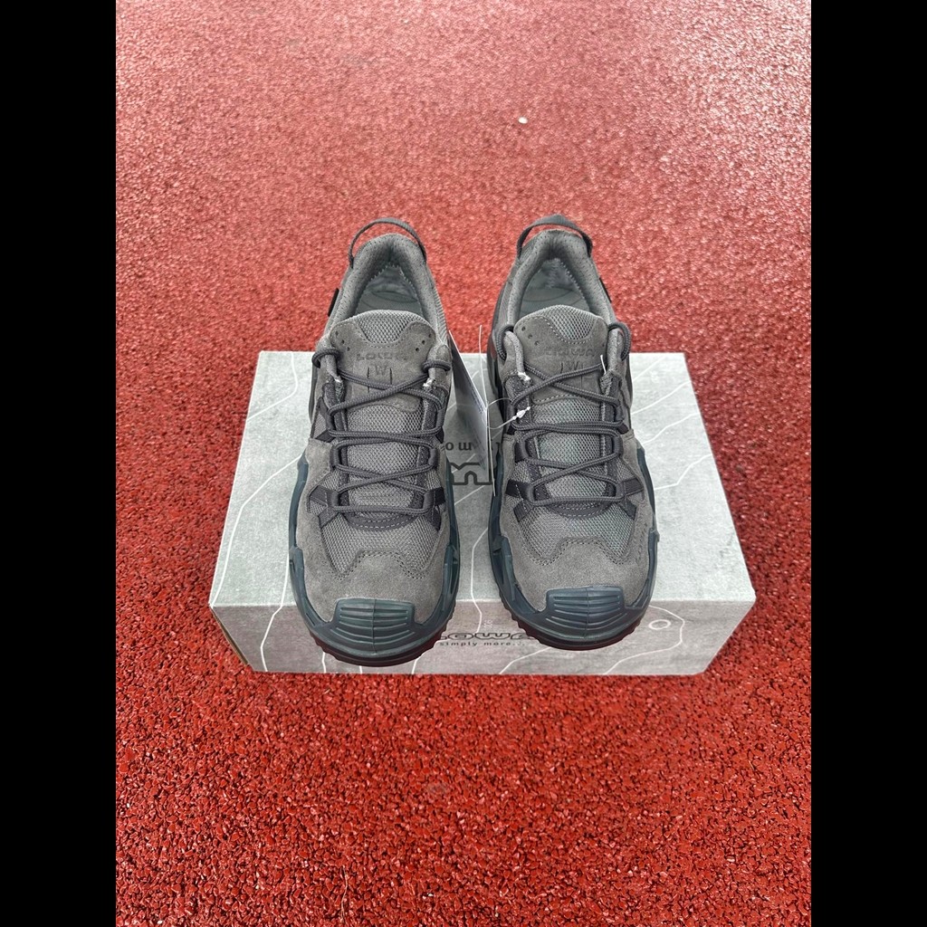 LOWA รองเท้าเดินป่าผู้ชาย low-top แบบanti-slip ทนทาน สวมใส่ได้หลายโอกาส