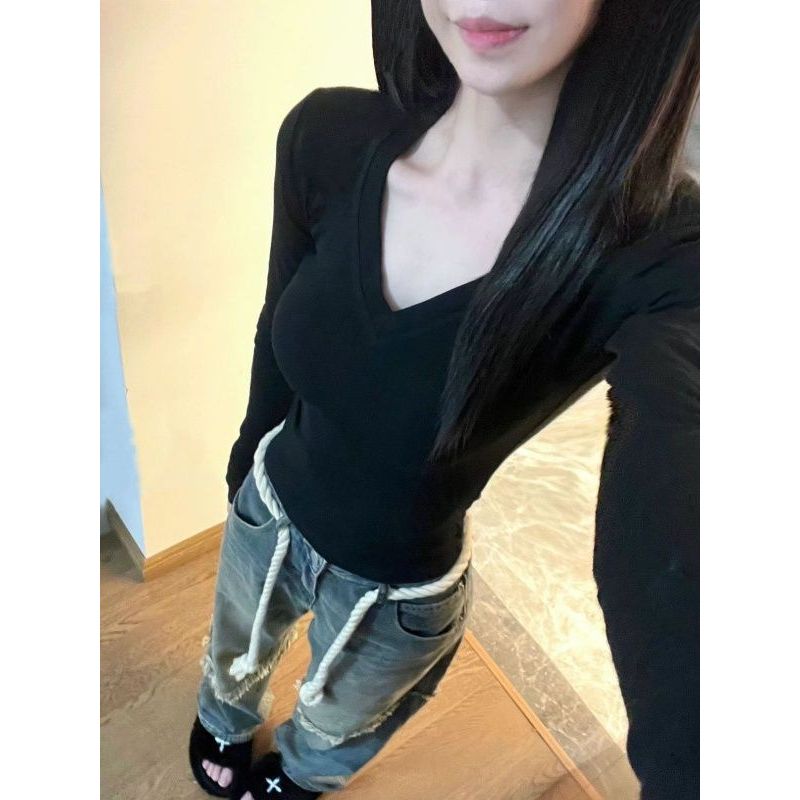 COD 2026 สีดํา v คอด้านหน้าไหล่สาวร้อนแขนยาวฤดูใบไม้ร่วงสไตล์ใหม่เกาหลีรุ่น ins แฟชั่น Slim-fit Slim