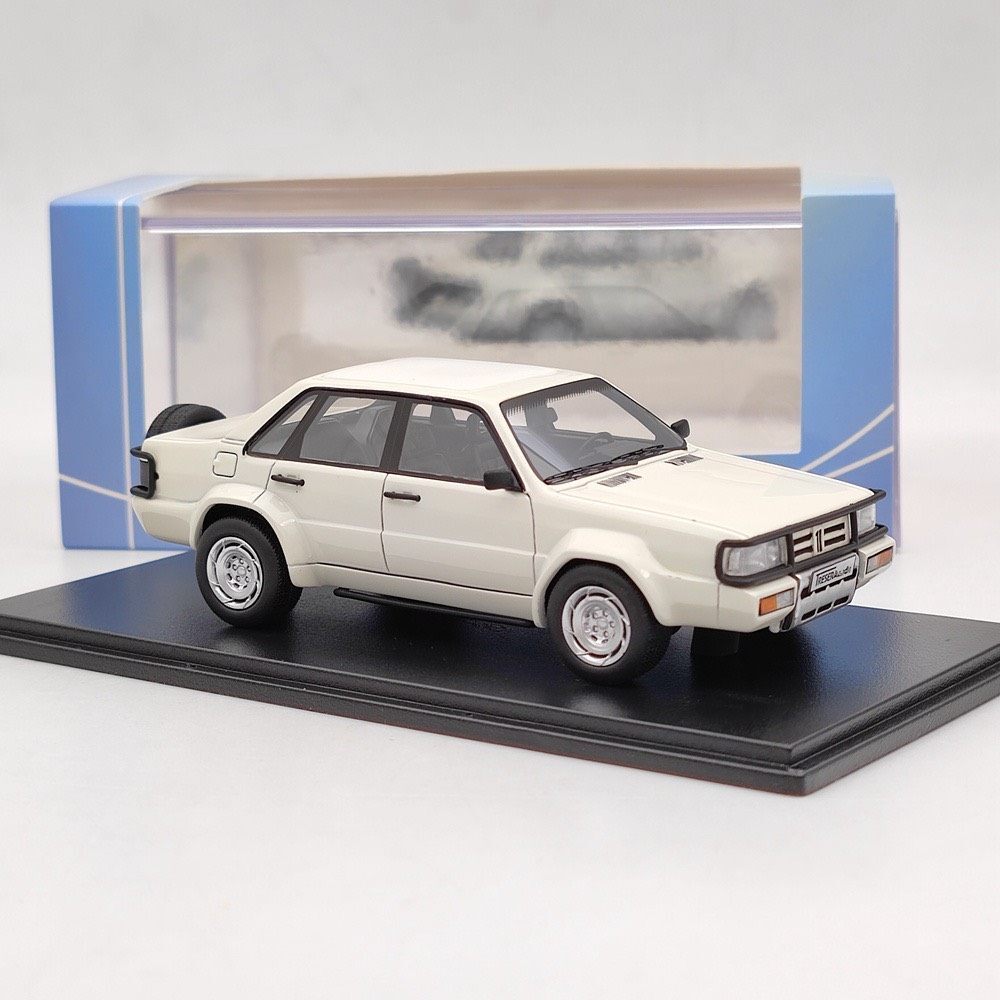 Neo Audi Audi 90 Quattro 4WD Typ 85 Tresr Hunter 1/43 สีขาว แพ็คเกจเดิม