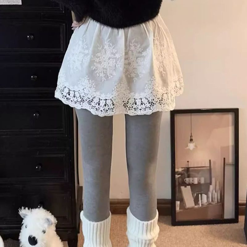 韩系蕾丝屁帘配鲨鱼裤2025新款冬天高级感叠穿打底裤遮屁帘半身裙The Hem of the Men's and Women's Skirts with a Fart Curtain26.3.2