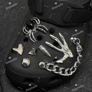 Punk Gothic รองเท้าโลหะ Charms - 3D Punk Minimalist Clog รองเท้าแตะอุปกรณ์เสริม INS