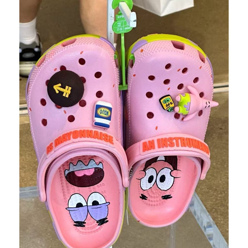 🍬Crocs คลาสสิก X Car 【"Lightning McQueen\\\"】สําหรับผู้ชายและผู้หญิงเดียวกันทนต่อการสึกหรอUnisexUnis