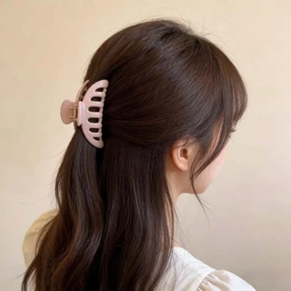 คลิปหนีบผมอะคริลิคแบบ Claw ลายจุด.Dot หรูหรา เหมาะสำหรับผู้หญิง