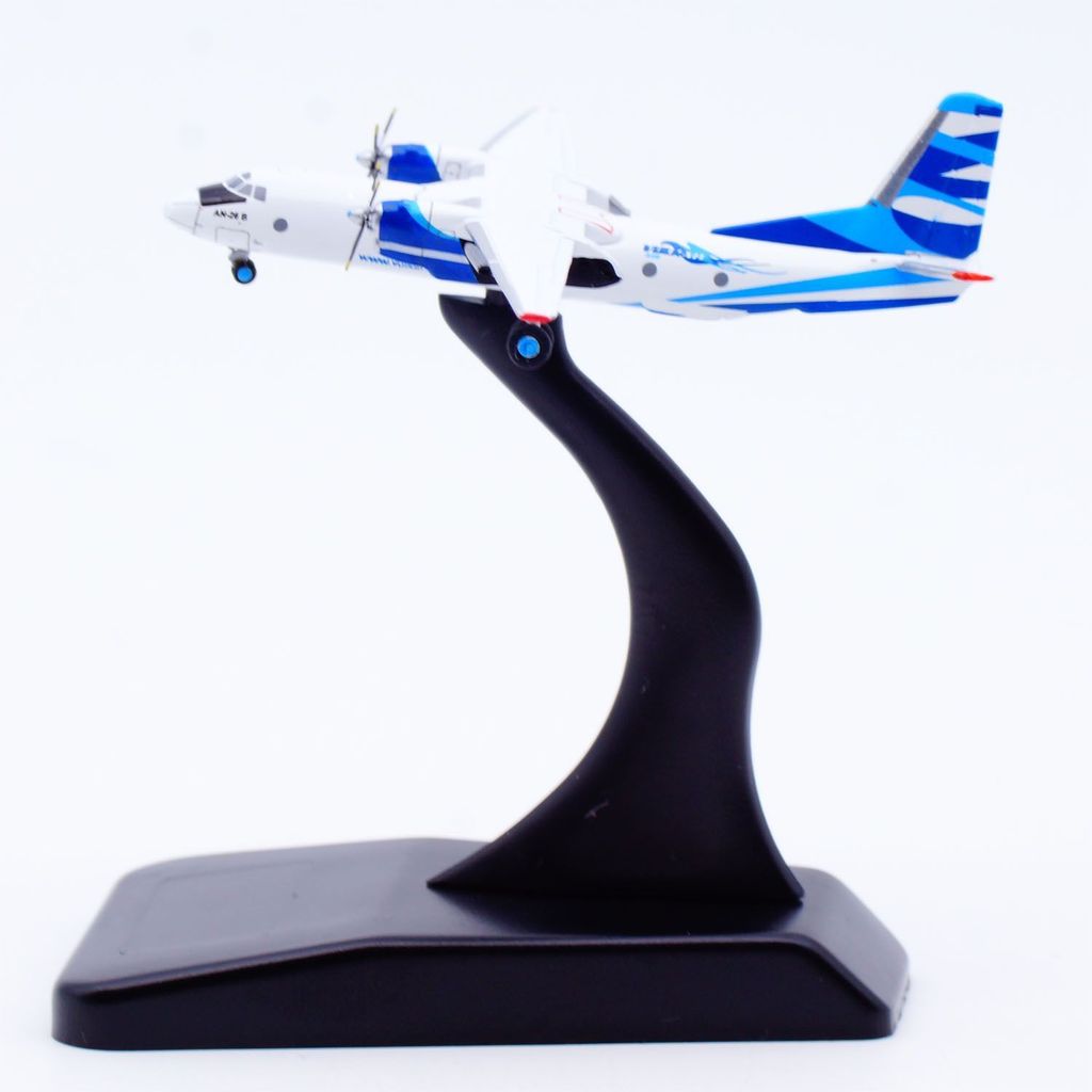 JC Wings 1: 400 Vulkan Air AN-26 B วัสดุโลหะผสมเครื่องบินเครื่องประดับ