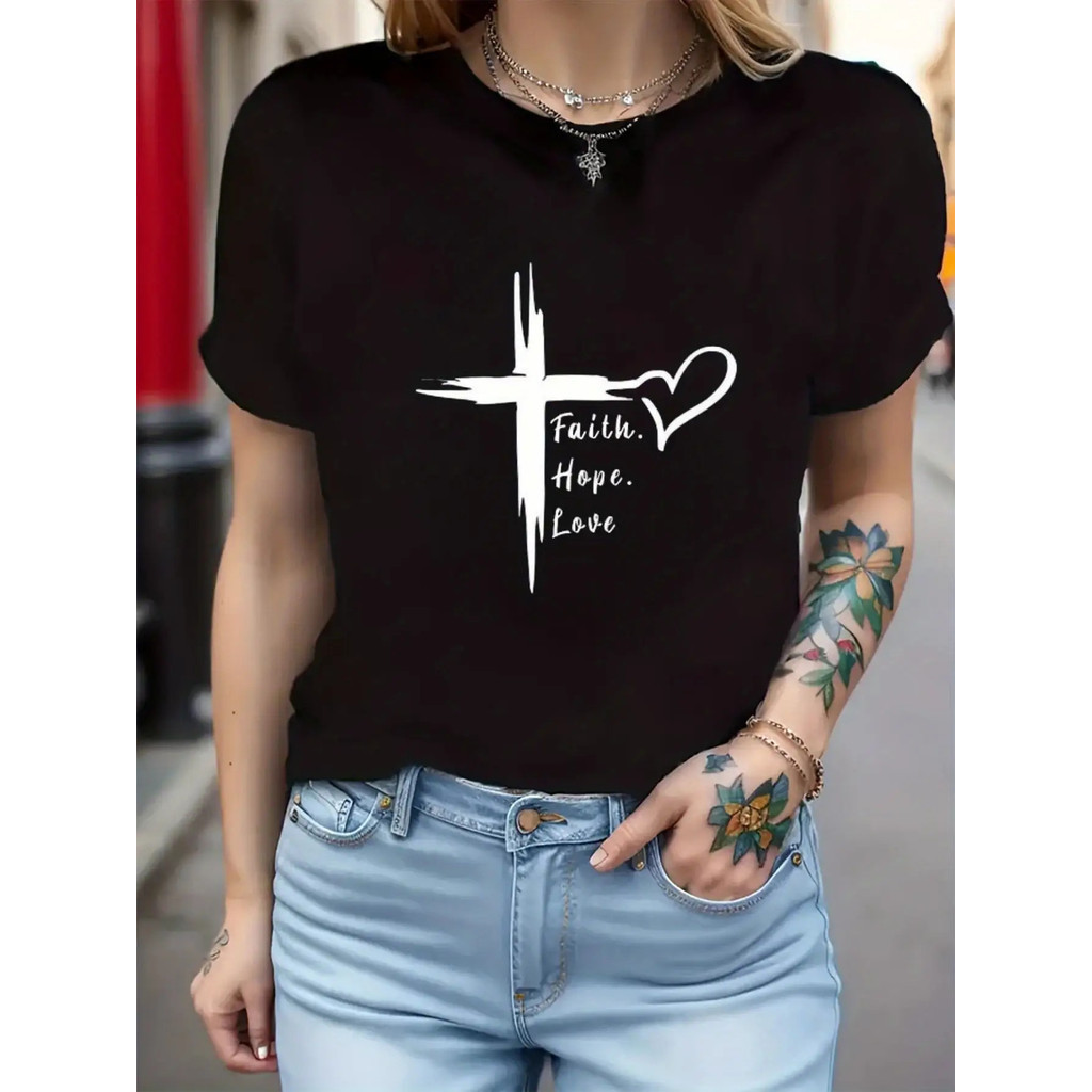 ทีเชิ้ตผู้หญิง Faith - "Faith Hope Love" พิมพ์ลายกางเขนและข้อพระคัมภีร์ แขนสั้นยืดหยุ่น คอวี