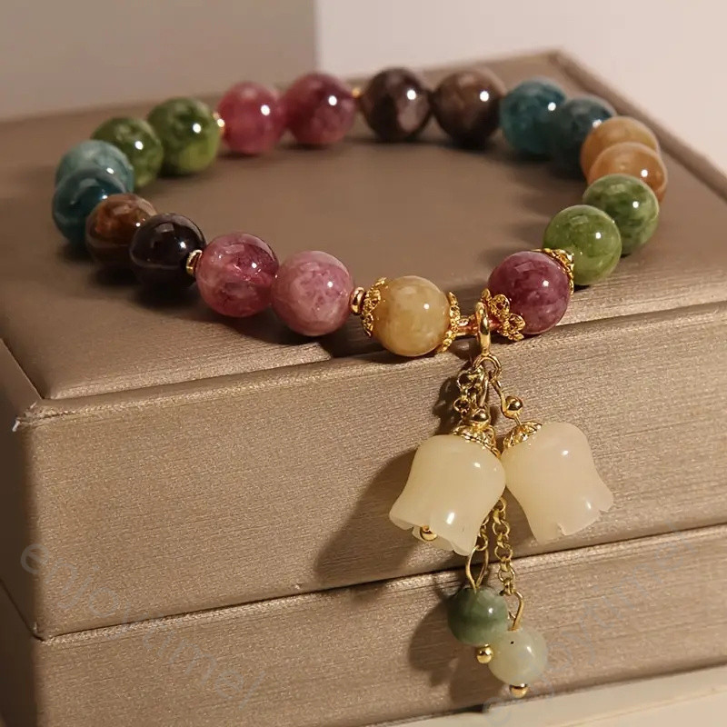 1ชิ้นที่สวยหรูและทันสมัยสีหินธรรมชาติลูกปัดสร้อยข้อมือเบลล์กล้วยไม้จี้เสน่ห์สร้อยข้อมือมือเครื่องประดับสำหรับผู้หญิง