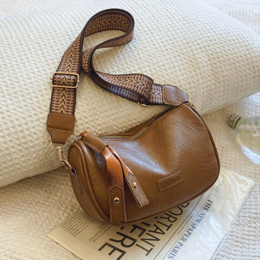 Fashion Large Capacity Pillow Crossbody Bag Solid Color Korean Style PU Dumpling Bag Pillow Bag Momm