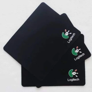 แผ่นรองเม้าส์ แผ่นรองเม้าส์สปีด เย็บขอบอย่างดี ขนาดใหญ่มาก ขนาด 210x180x1.5 mm.Mouse pad/mouse mat