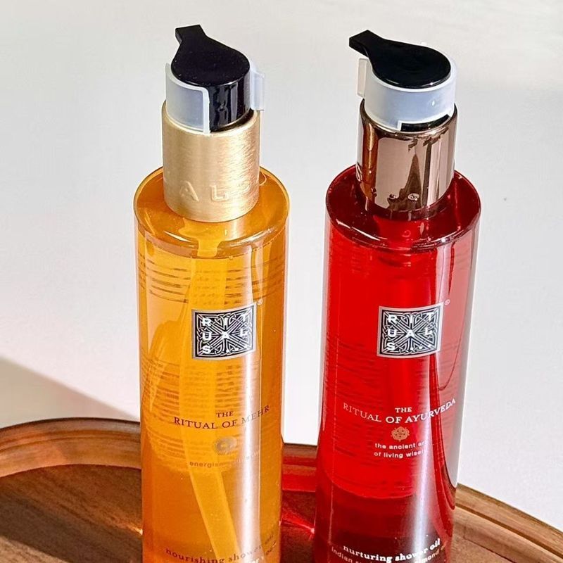กลิ่นหอมติดทนนาน!Holland Rituals Rituals Shower Oil เจลอาบน้ํา 200 มล. ผลิต 22 ปี 3.13