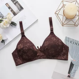 B7061เสื้อในไร้โครง ลายลูกไม้ มี 2 ตะขอ คัพ Bใส่สบาย ของส่งจากกรุงเทพ Women Clothing Lady ผู้หญิง