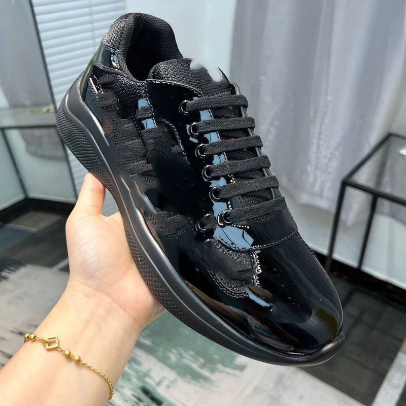 High-End สไตล์ใหม่เย็บตาข่ายรองเท้าผ้าใบลําลอง Breathable Lace-Up Tren