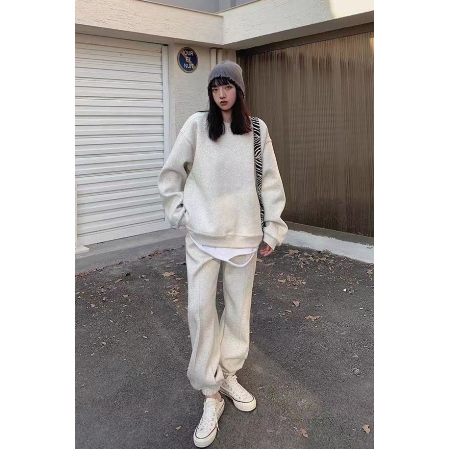 2026แฟชั่น2026กีฬาฤดูใบไม้ร่วงที่เรียบง่ายฤดูหนาวฤดูใบไม้ผลิฤดูใบไม้ร่วงสไตล์ใหม่แฟชั่นหลวมกีฬาเสื้อ