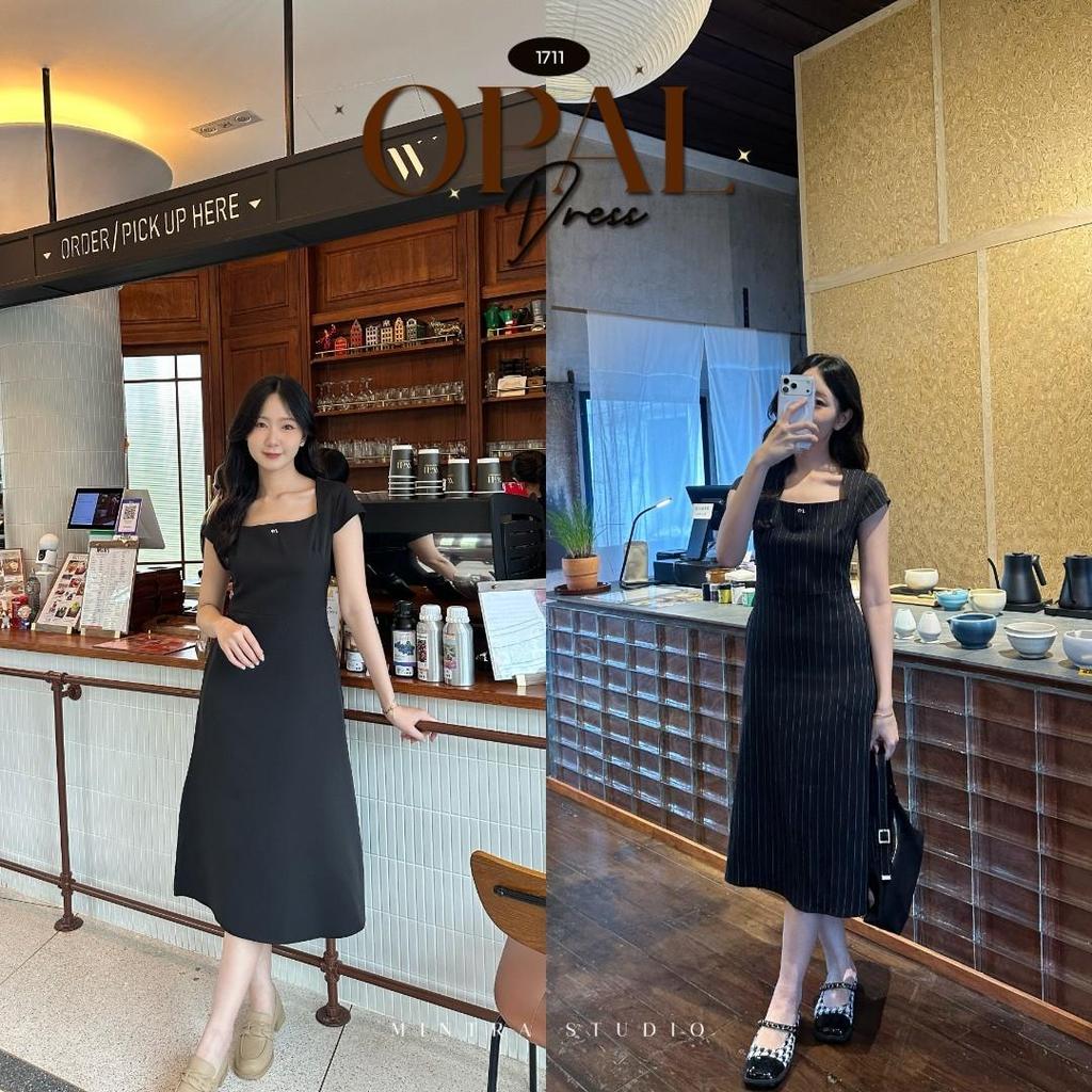Opal Dress - เดรสกระโปรงยาว คอเหลี่ยม แขนสั้น เอวเข้ารูป ซิปหลัง มีกระเป๋า MT.STDO