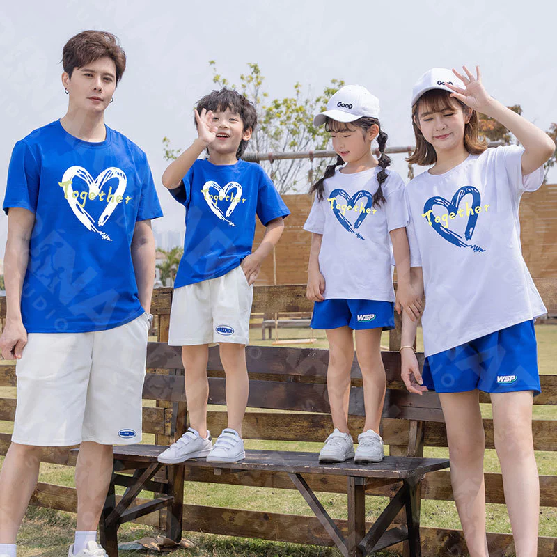 🔥RINA STUDIO🔥 ชุดครอบครัว 2025 ใหม่ เสื้อคู่แม่ลูก เสื้อยืดแขนสั้น เสื้อเด็ก เนื้อผ้าสบาย เบาเย็น สไตล์เกาหลี#0630