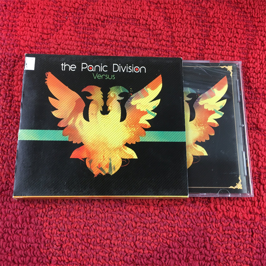 The Panic Division Versus (ไม่มีการปิดผนึก) hang8