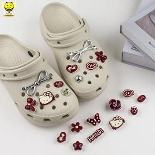 ชุดตกแต่งรองเท้า Sanrio Hello Kitty Bowknot Red Series สำหรั…