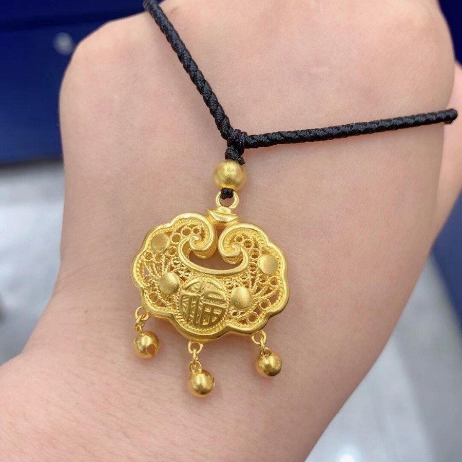 金福长锁ปฏิวัติจี้เสนหญิงห่วงโซ่ชีวิตคู่มังกรมังกรมังกรปีครึ่งเด็ก小月沙金锁配饰Sha Jin Fu Long Life ล็อคจี้สร้