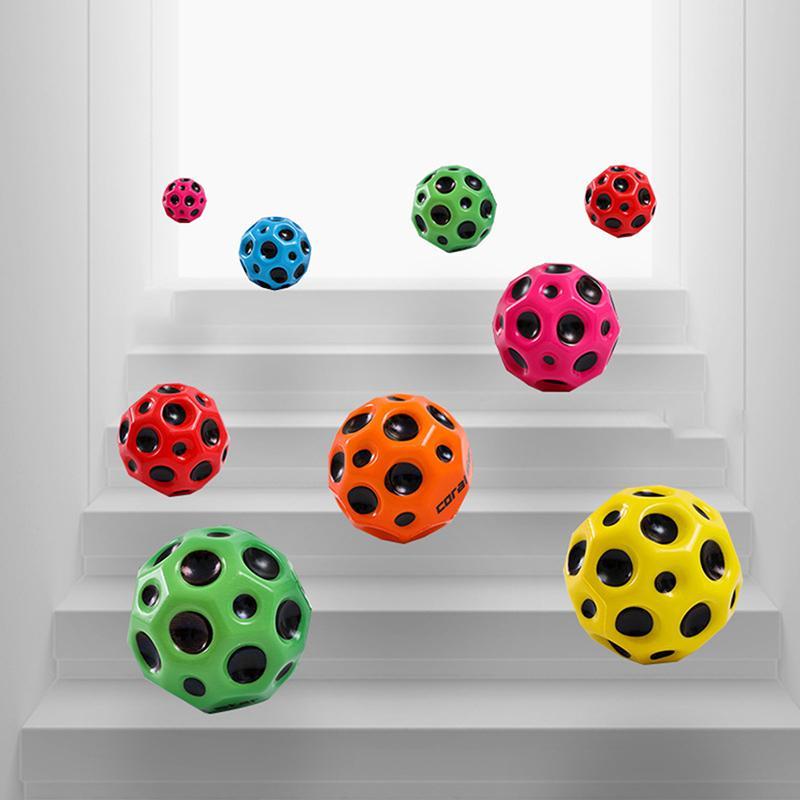 Blossom Bazaar ที่มีประโยชน์ Hole Ball Soft Bouncy Ball Anti-fall Moon Shape มีรูพรุน Bouncy Ball เด