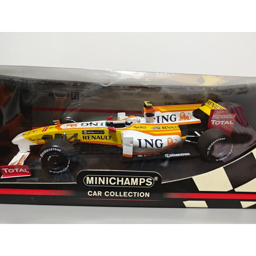 Mini Cut 1: 18 F1 Renault R29 รถรุ่น Non-Remote Area จัดส่งฟรี