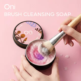 Oni Brush Cleansing Soap 50g โอนิ สบู่ล้างแปรงแต่งหน้า.