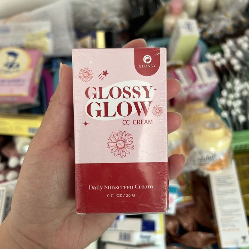 ประเทศไทย ของแท้ glosse Glow Brightening Liquid Foundation ครีมกันแดด CC Cream/BB Cream คอนซีลเลอร์ 