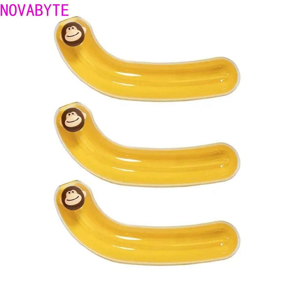 NOVABYTE Banana Storage Case, กล่องเก็บกล้วยรูปกล้วยพลาสติกเกรดอาหาร, ป้องกันการบีบออกฤทธิ์ทนทานต่อการสึกหรอสําหรับเดินป่า
