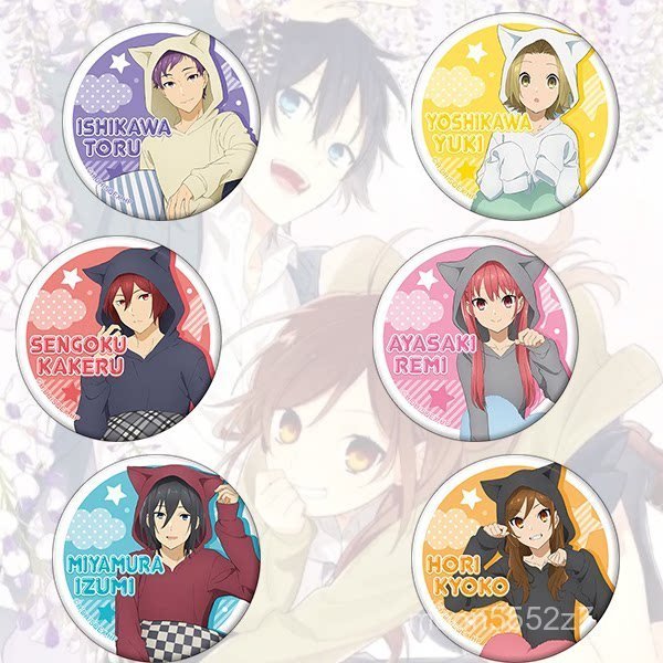 ขายร้อน Hori และ Miyamura อะนิเมะ Tinplate Badge Horikyo Miyamura Iei Yoshikawa Yuki สินค้าจี้