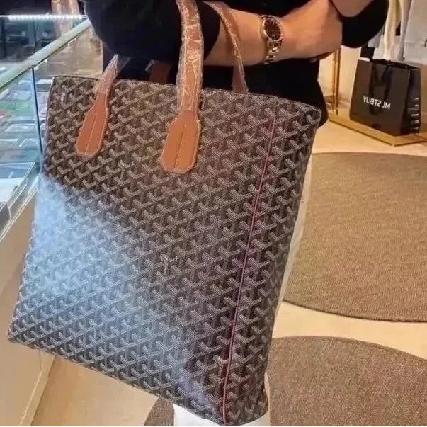 เกาหลี Daigou ระดับ Goyard Voltaire Mens TOTE Bag Dog Tooth Bag Goyard นําเข้าคลาสสิกลายนูนพิมพ์หนัง