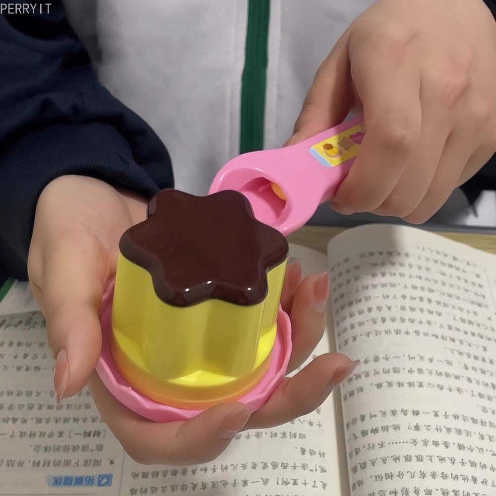 PERRY Pudding Feeding Toy, จําลองบทบาทเล่นของเล่นพุดดิ้งสตรอเบอร์รี่, ความแปลกใหม่ Early Education อ