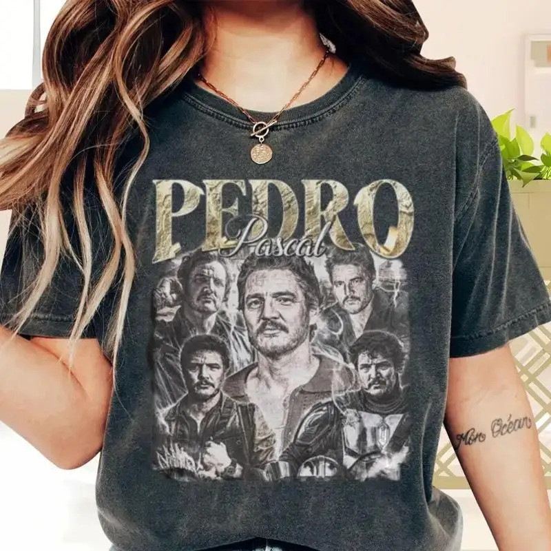 เสื้อยืดภาพยนตร์ Pedro Pascal Fans สำหรับแฟนคลับ AN48643