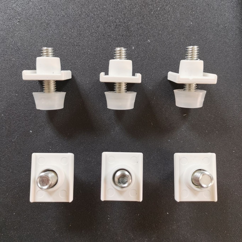 วัสดุพลาสติก ระเบียงตู้ซักผ้าหนาการ์ด 18 บอร์ด u-Shaped ปรับเท้าชั้นอลูมิเนียมทั้งหมดเฟอร์นิเจอร์ Fo