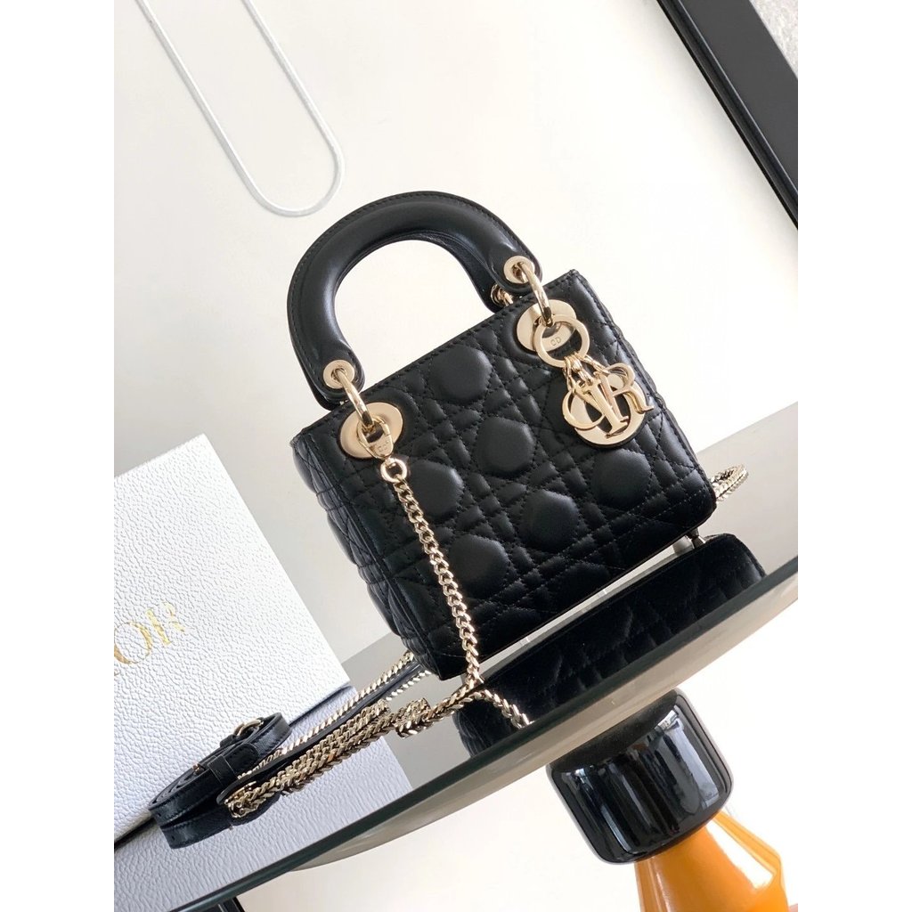 Dior Classic Sheepskin Three-Grid Portable One-Shoulder Messenger Dior Bag Tote