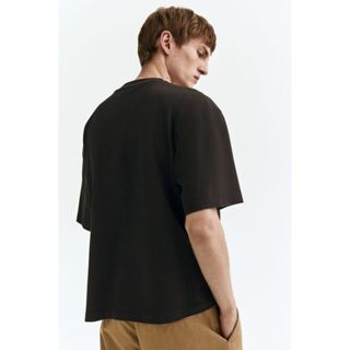 H&M(เอชแอนด์เอ็ม) เสื้อยืดทรงบ็อกซี่แบบหลวม ผู้ชาย 1336314_1