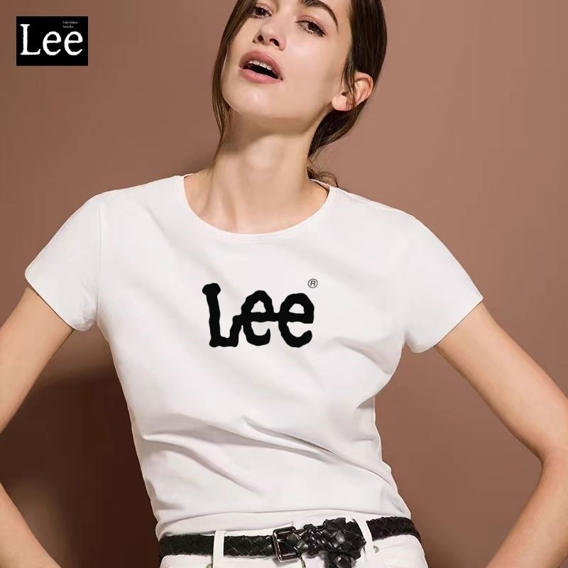 เสื้อยืดผู้หญิง Lee White มีโลโก้ Lee สีดํา เรียบหรู อินเทรนด์!