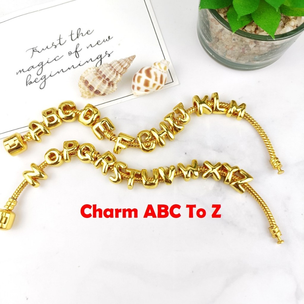* * ลูกปัด ABC to Z Charm