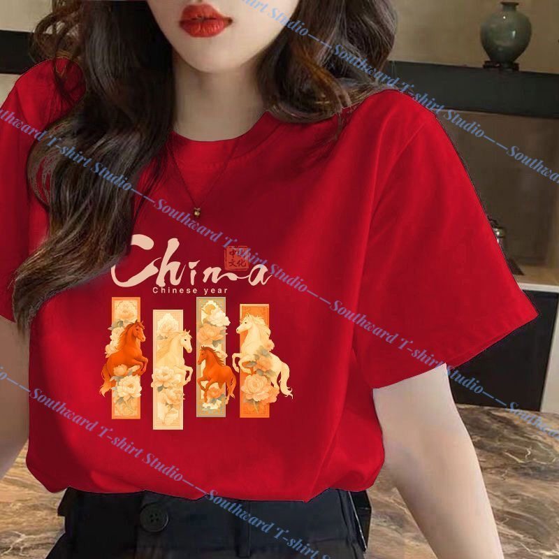 (จัดส่งตลอด 24 ชั่วโมง)ผ้าฝ้าย 100%SI สไตล์ใหม่สําหรับปีม้า: เสื้อแขนสั้นผู้หญิงหลวม