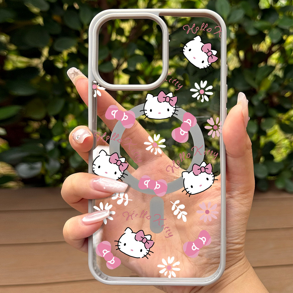 เคสโทรศัพท์แม่เหล็ก Hello Kitty สำหรับ iPhone 13Pro/11/12ProMax/14/15/16Plus เคสแม่เหล็กคุณภาพสูง ช่วยปกป้องเลนส์กล้อง