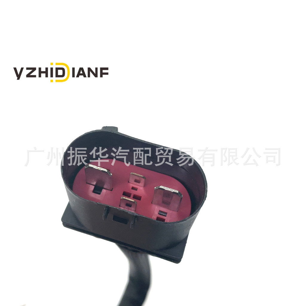 4F0959501C/E E ตัวควบคุมพัดลมอิเล็กทรอนิกส์เหมาะสําหรับ Audi A6L 4F0 959 501 C/E โรงงานพร้อมสต็อก