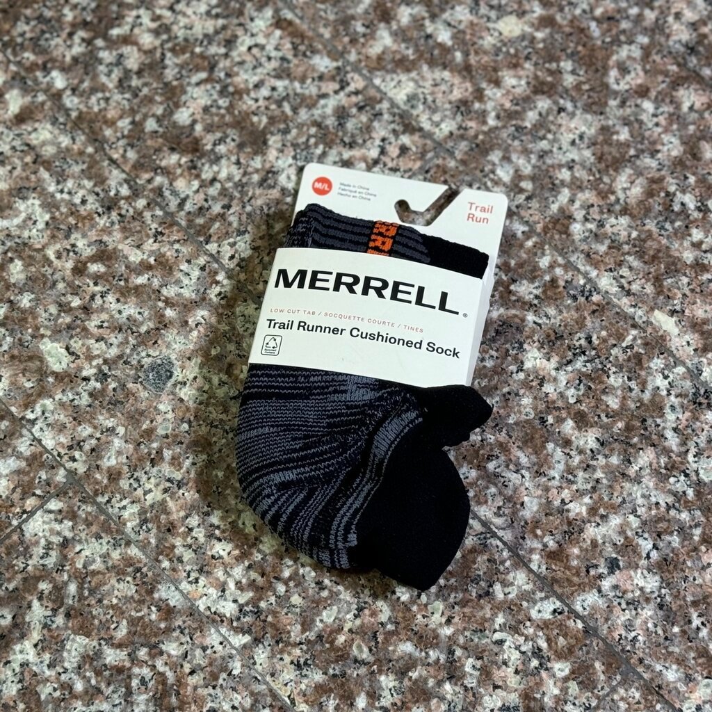 ถุงเท้าวิ่ง Merrell Trail Cushioned Running Socks ‘BLACK’