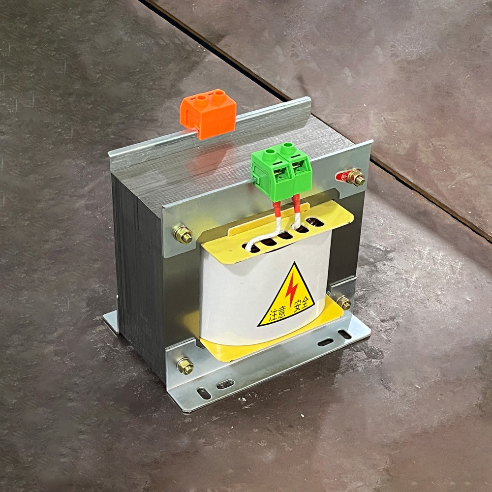 ☽☾หม้อแปลงไฟฟ้าควบคุม BK 1เฟส 380V เป็น 220V 127V 110V 12V 24V 36V ขนาด 5KVA 10KW 15KVA